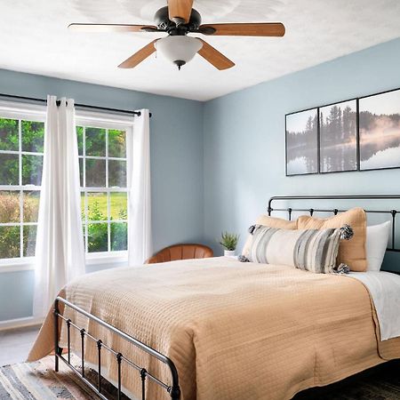 Modern Decor, Hot Tub, Fire Pit & River Access! Luray Eksteriør bilde