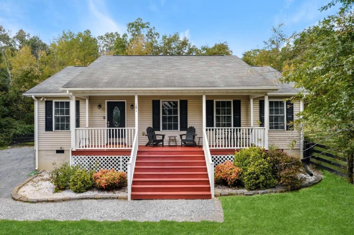 Modern Decor, Hot Tub, Fire Pit & River Access! Luray Eksteriør bilde