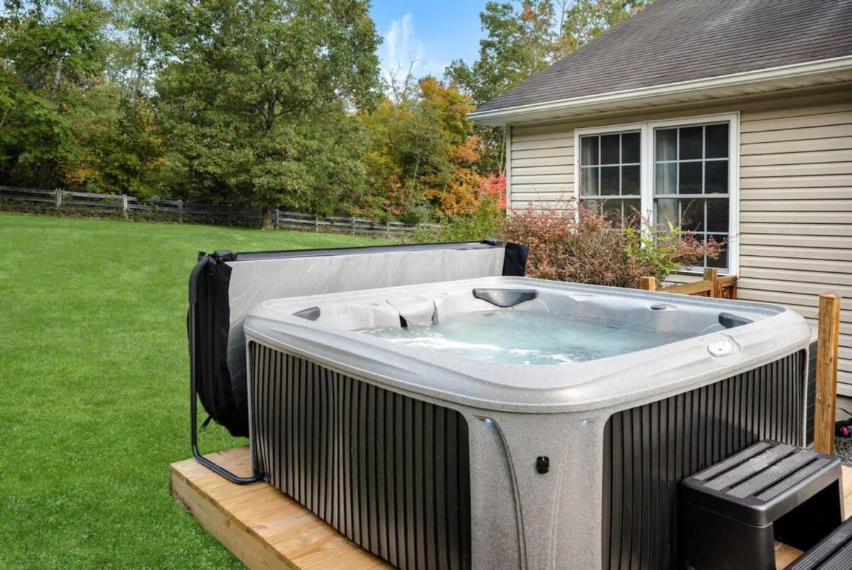 Modern Decor, Hot Tub, Fire Pit & River Access! Luray Eksteriør bilde