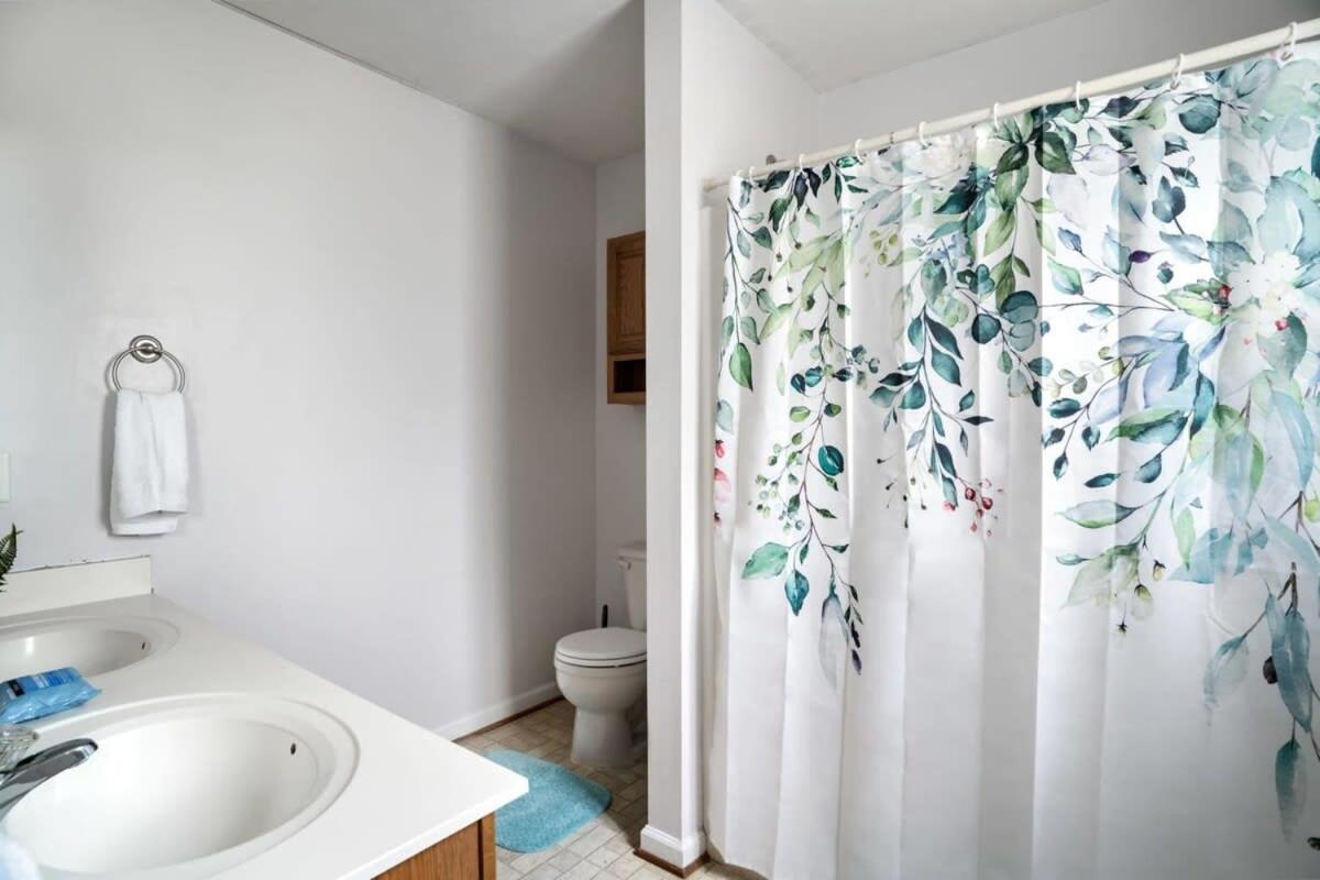 Modern Decor, Hot Tub, Fire Pit & River Access! Luray Eksteriør bilde