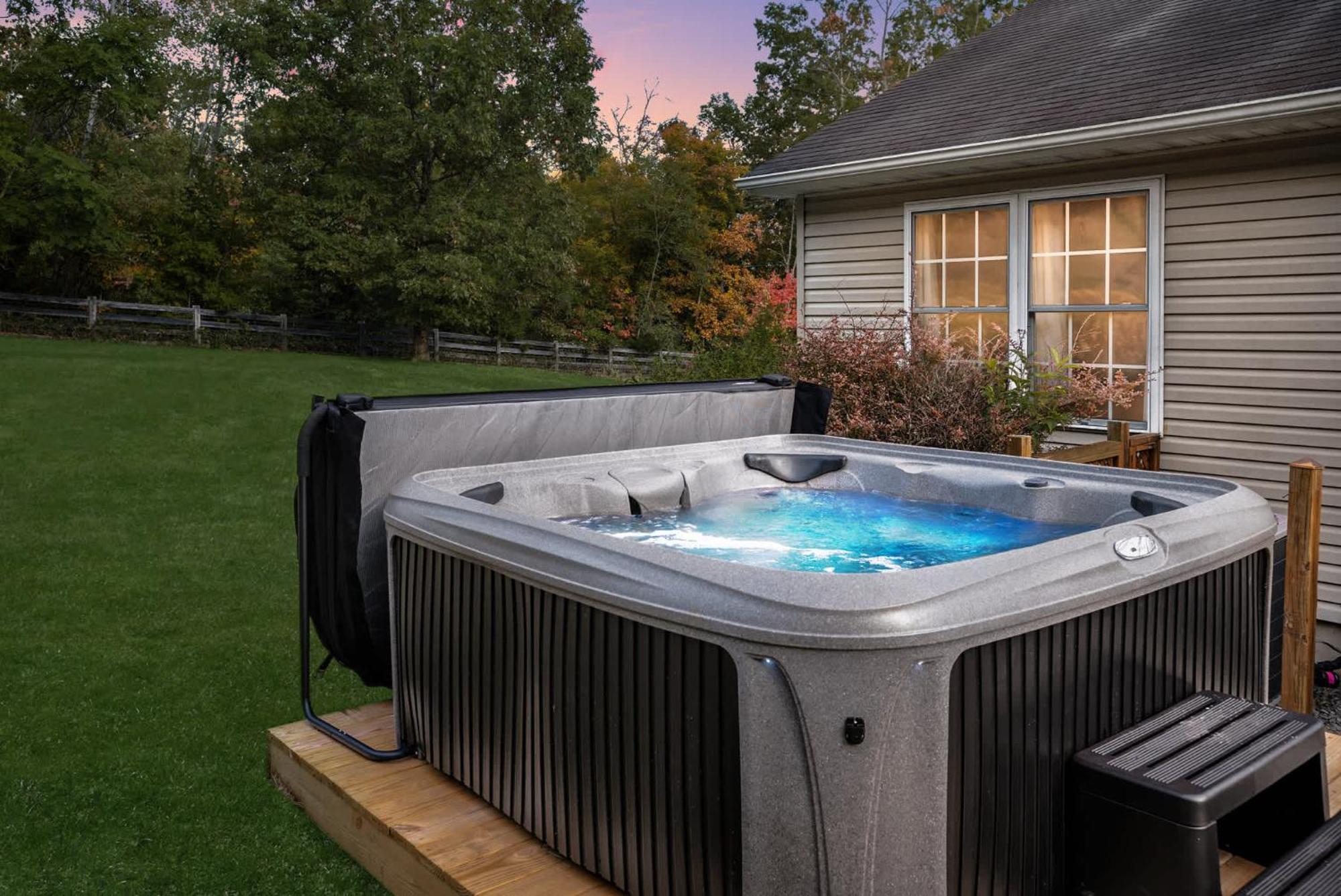 Modern Decor, Hot Tub, Fire Pit & River Access! Luray Eksteriør bilde